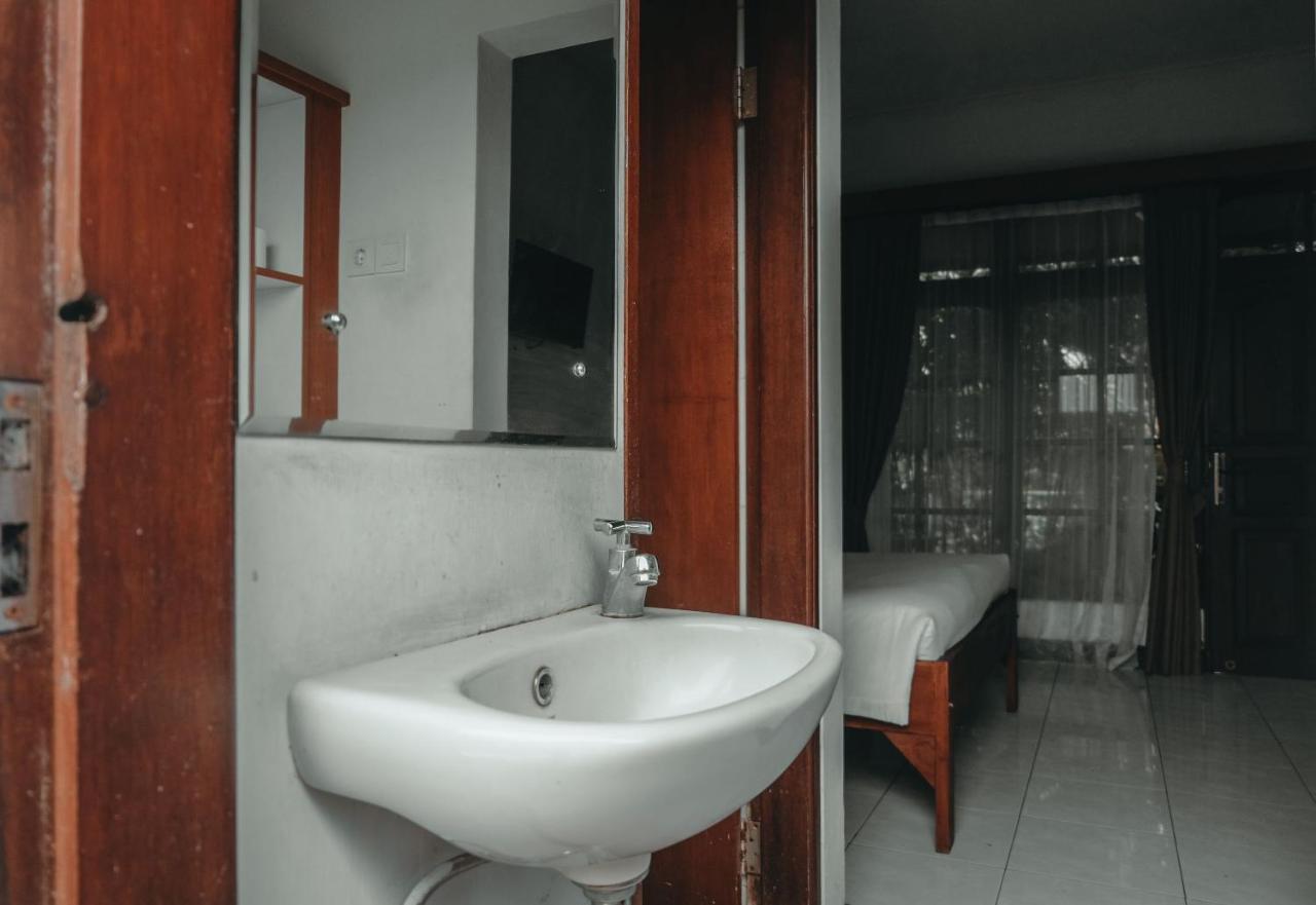 Sekar Arum Riverside Resort In Canggu Tanah Lot Εξωτερικό φωτογραφία