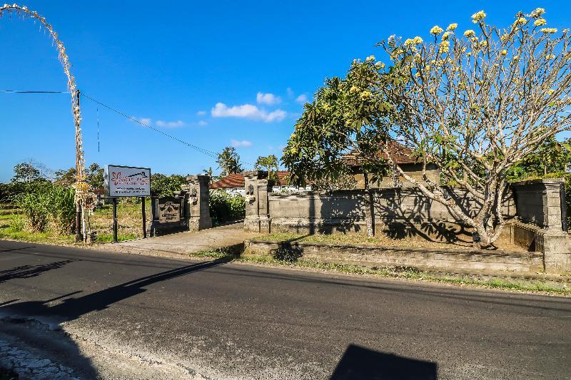 Sekar Arum Riverside Resort In Canggu Tanah Lot Εξωτερικό φωτογραφία